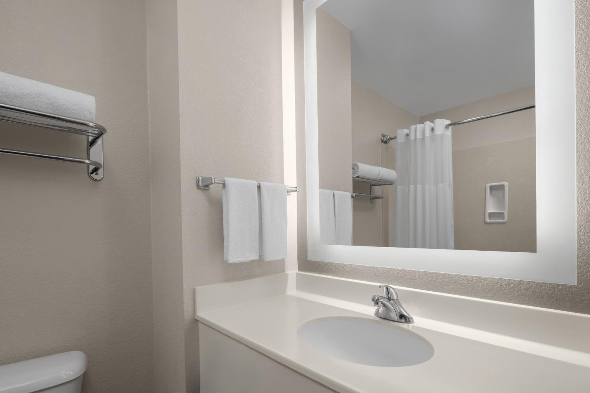 Larkspur Landing Extended Stay Suites Folsom Bagian luar foto